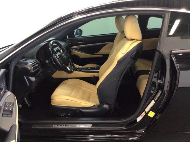Used 2017 Lexus RC 200t F Sport RWD image 10