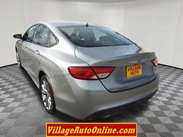 Used 2015 Chrysler 200 S w/ Navigation & Sound Group I image 11