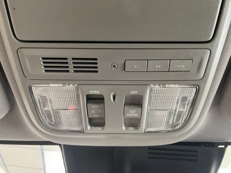Used 2021 Honda CR-V EX-L image 31