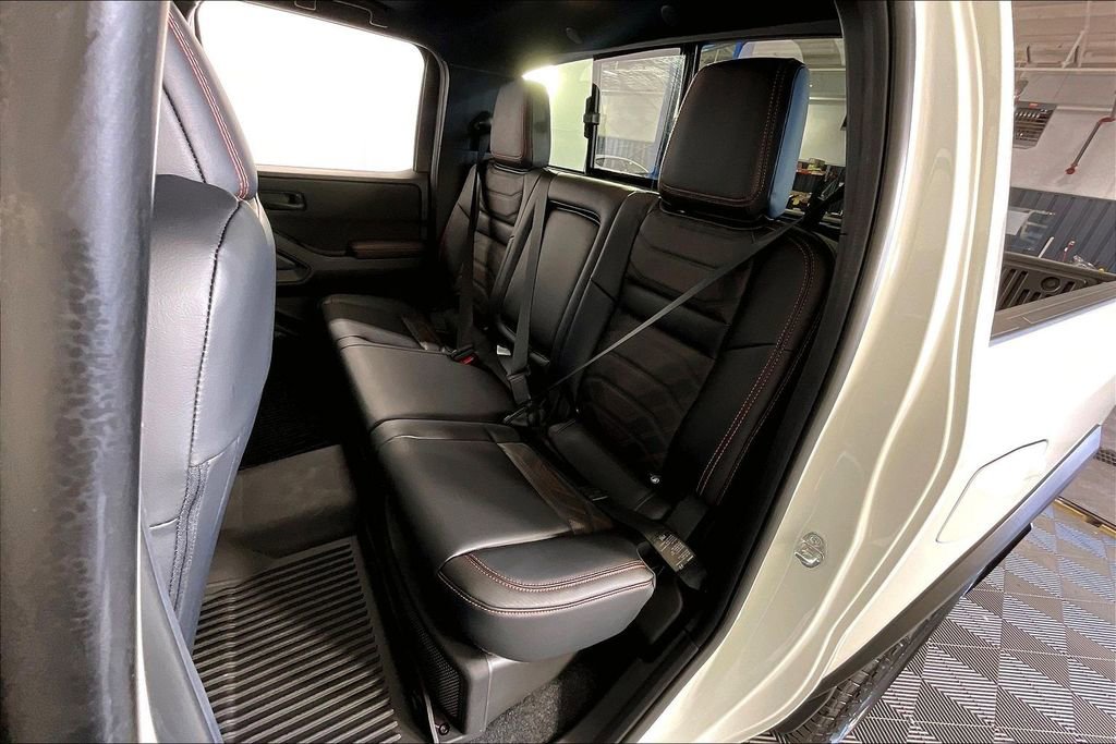 New 2026 Nissan Frontier PRO-4X w/ Pro-4x Convenience Package image 14