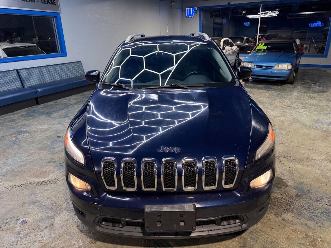 Used 2014 Jeep Cherokee Latitude w/ Comfort/Convenience Group image 6