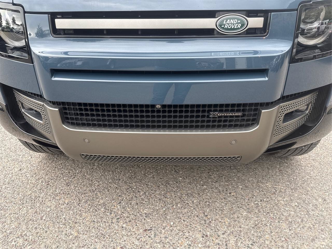 Used 2022 Land Rover Defender 110 X-Dynamic SE AWD/4WD image 23