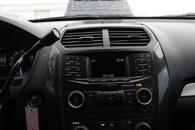 Used 2017 Ford Explorer 4WD Police Interceptor image 16