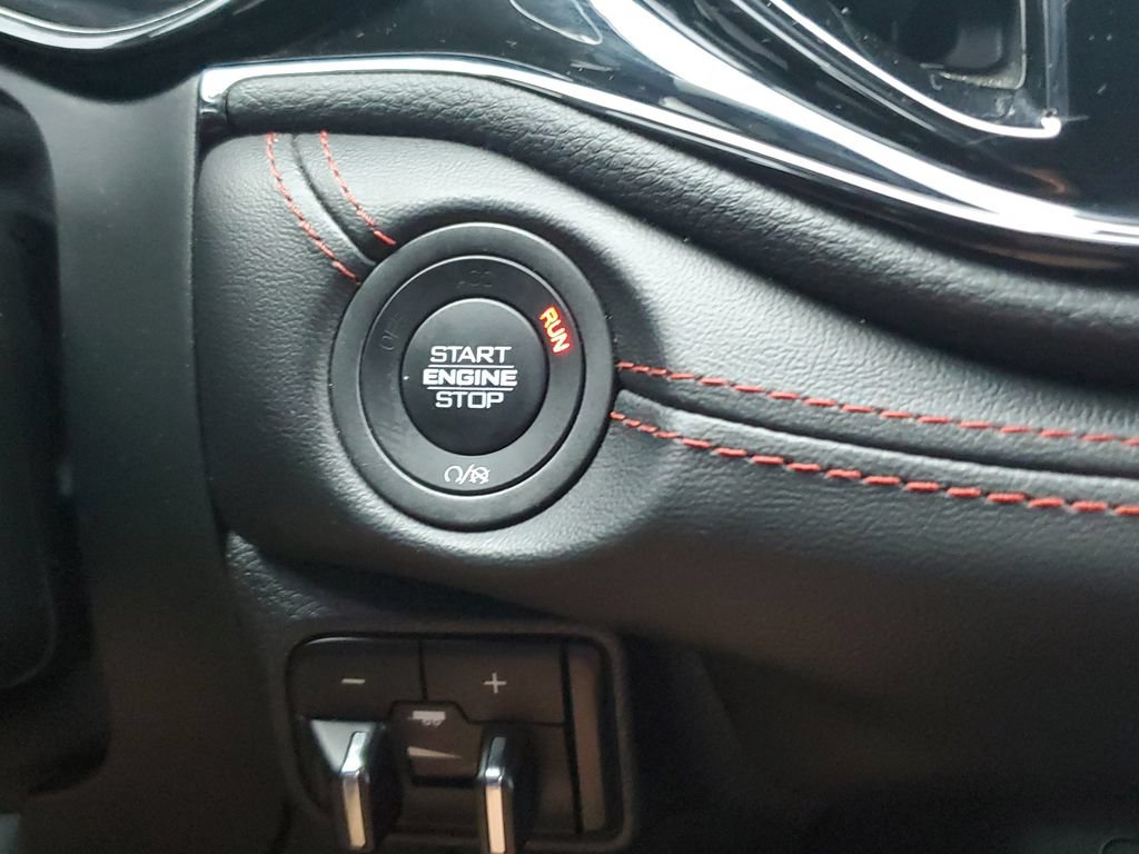 Certified 2025 Dodge Durango R/T w/ Blacktop Package AWD/4WD image 26