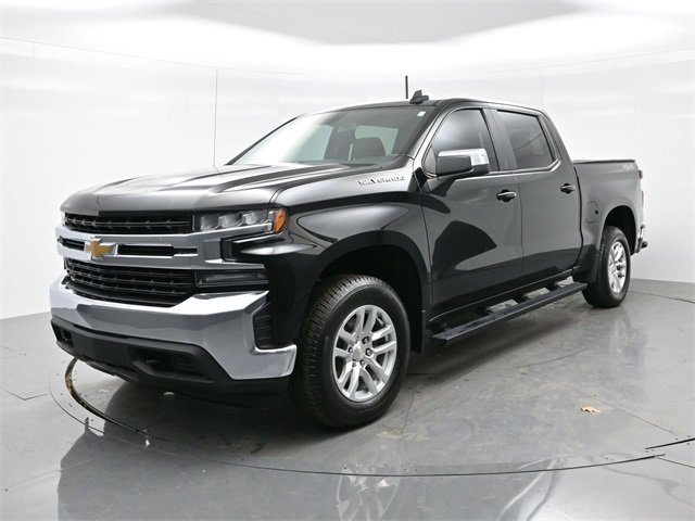 Used 2020 Chevrolet Silverado 1500 LT w/ Convenience Package image 3