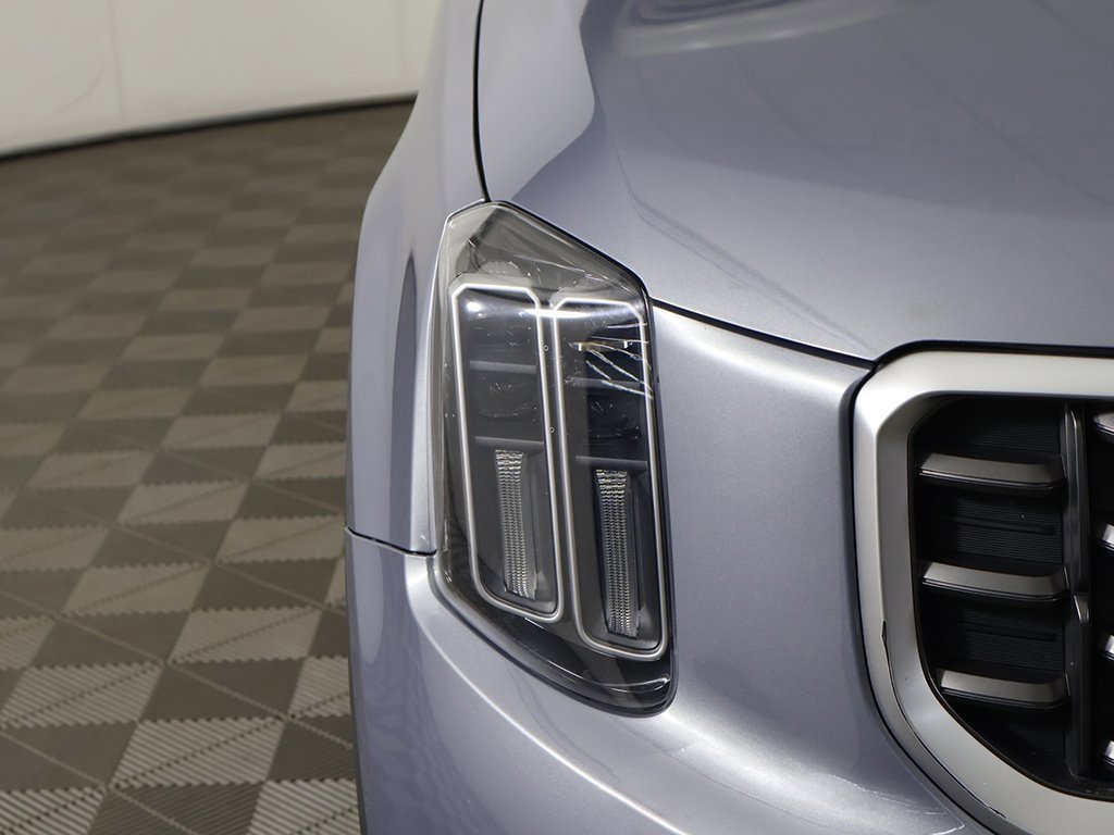 Used 2023 Kia Telluride S image 14
