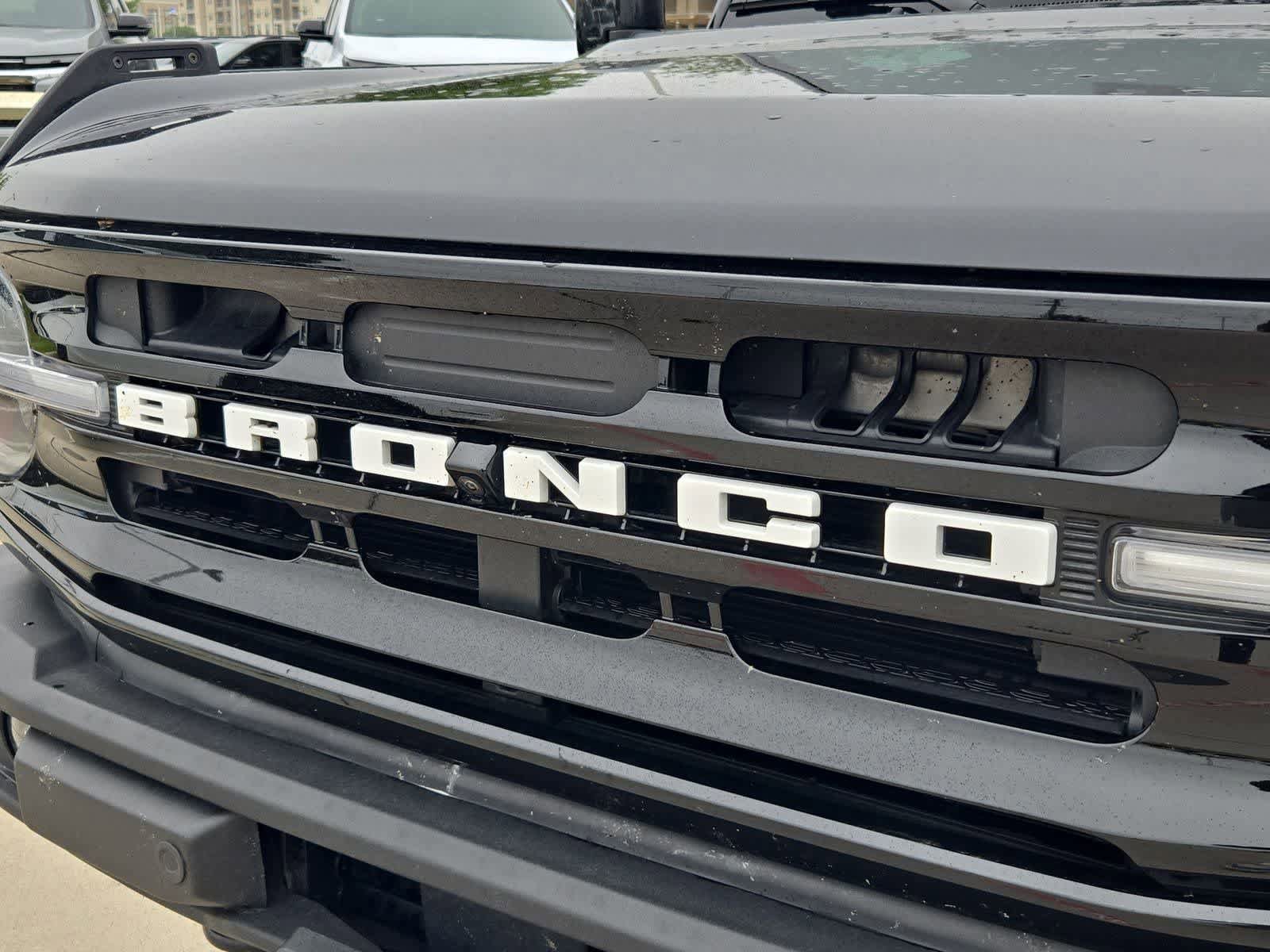 Used 2024 Ford Bronco Outer Banks AWD/4WD image 12