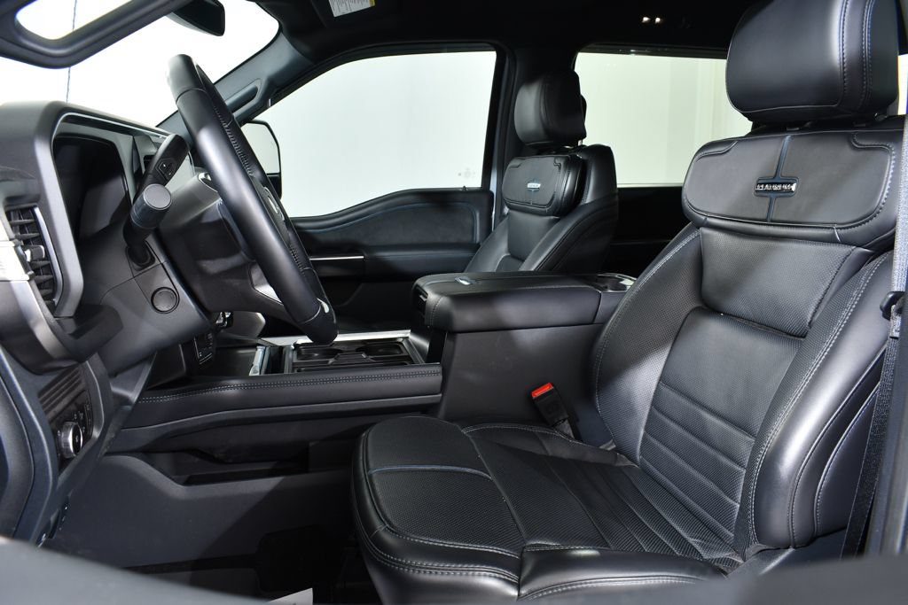 Used 2026 Ford F350 Platinum AWD/4WD image 6