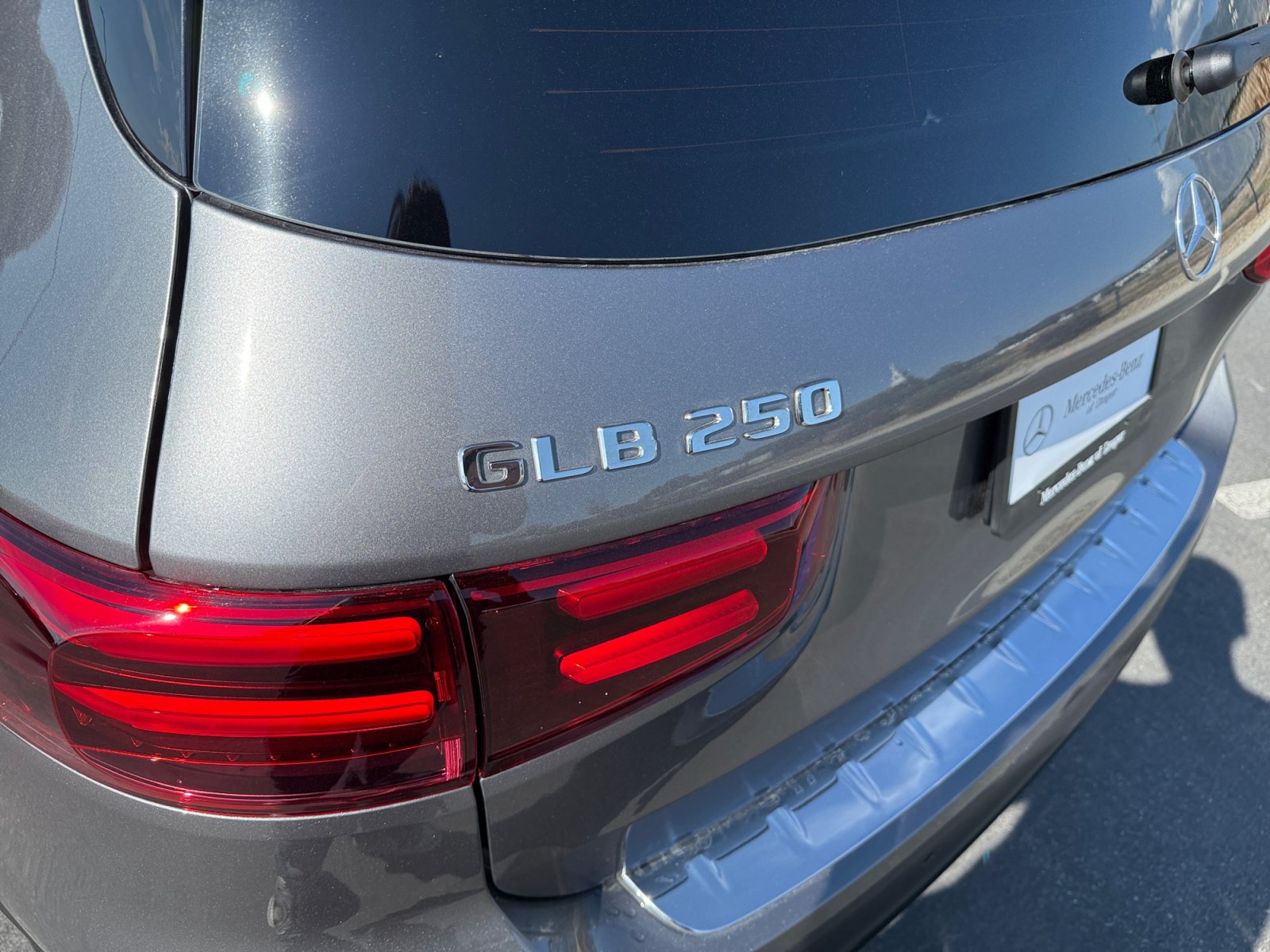 New 2026 Mercedes-Benz GLB 250 4MATIC image 24