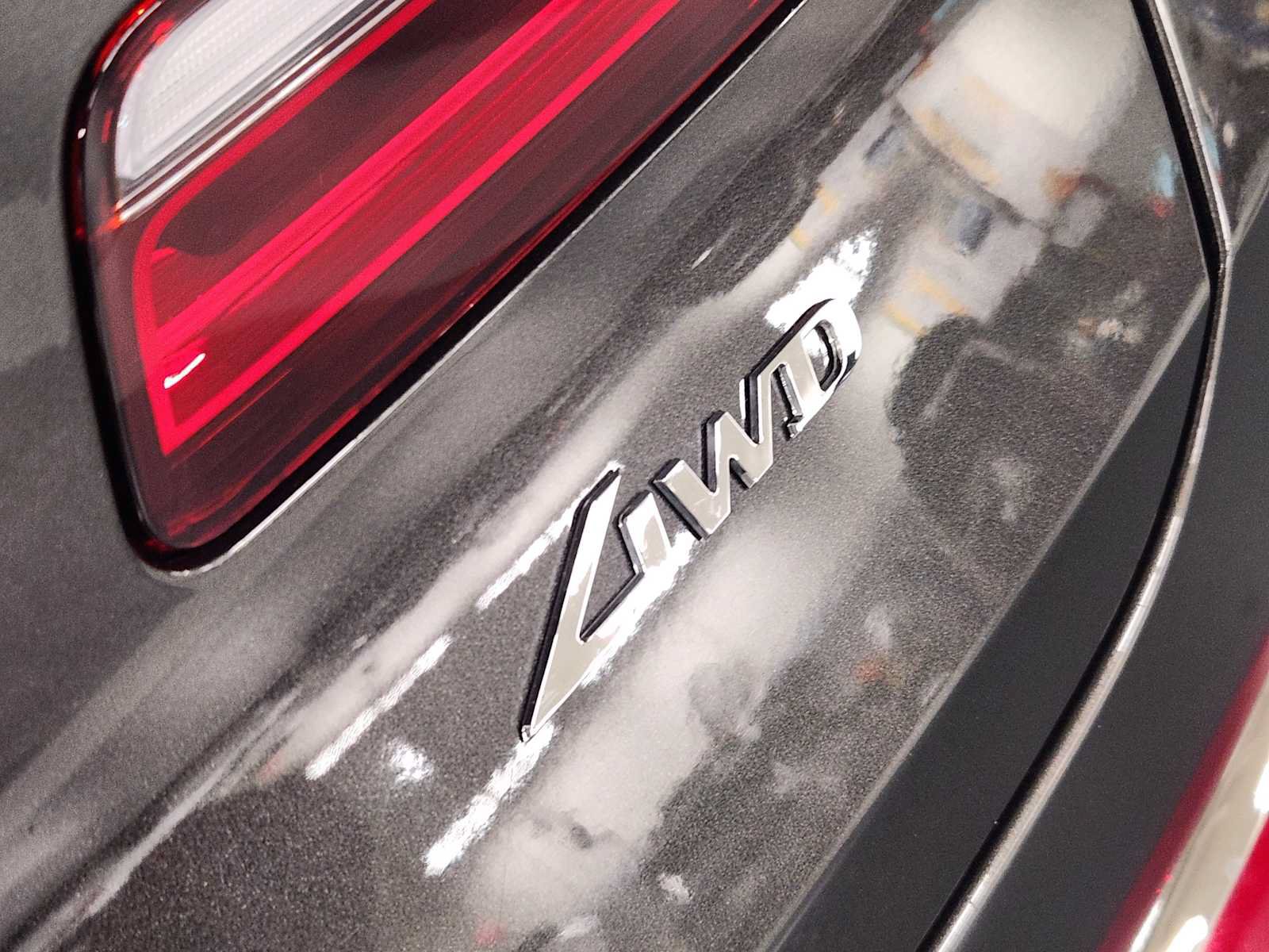 Used 2025 Genesis GV80 2.5T Standard AWD/4WD image 13