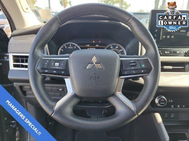 Used 2025 Mitsubishi Outlander SE FWD image 23