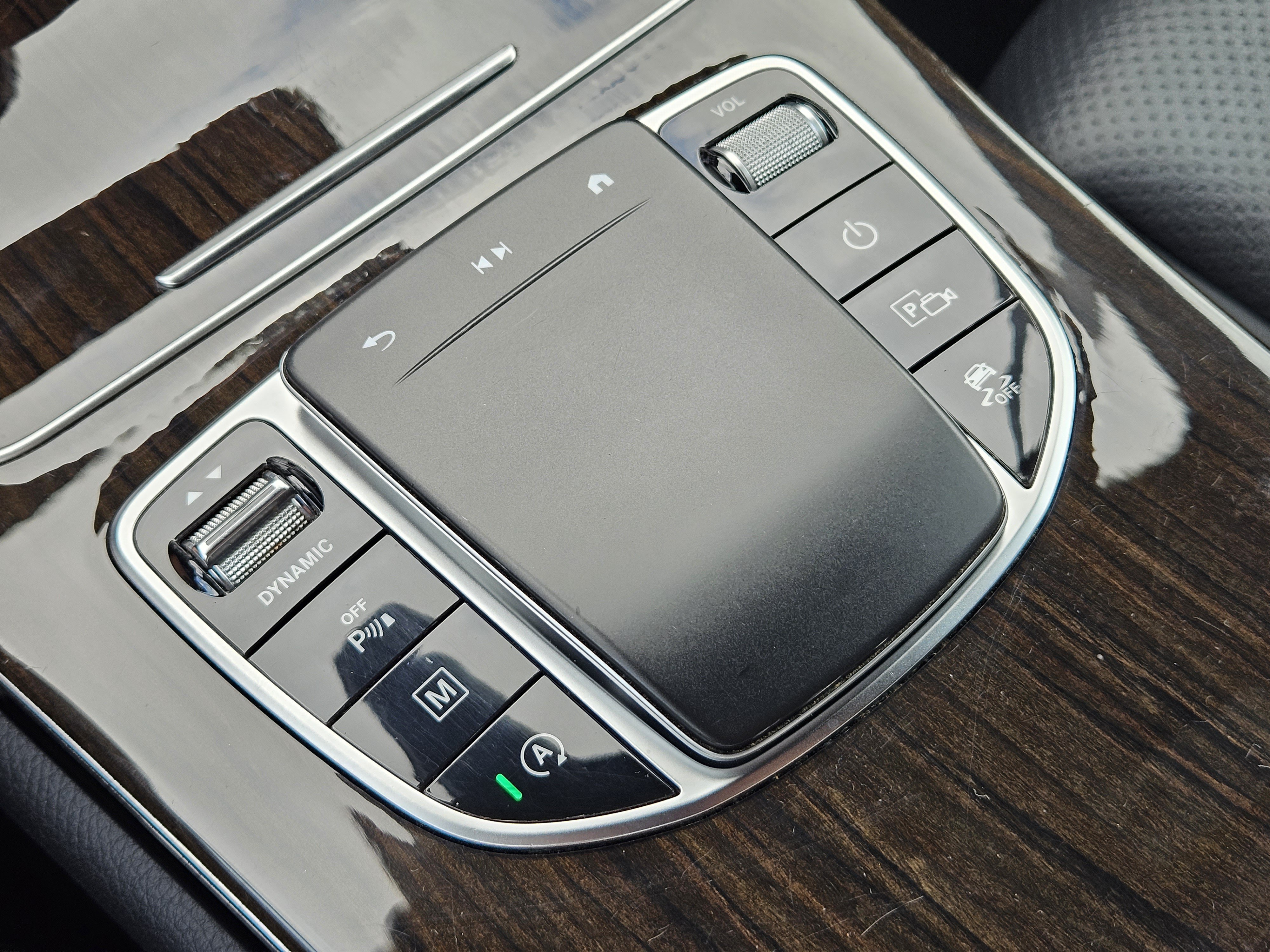 Certified 2021 Mercedes-Benz GLC 300 image 22