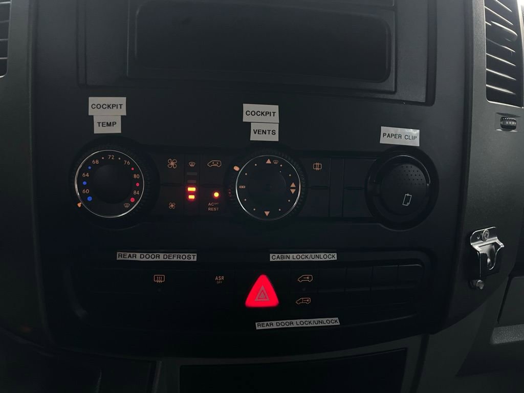 Used 2008 Dodge Sprinter 3500 w/ Window Group Iv Fixed Glass image 39