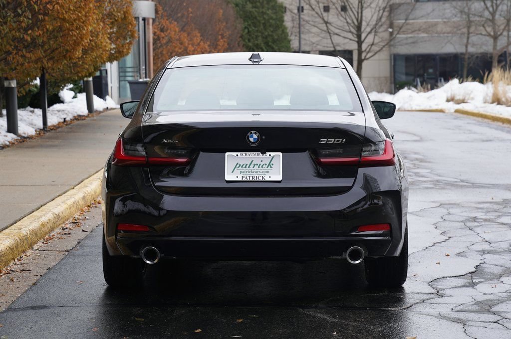 Used 2026 BMW 330i xDrive Sedan w/ Convenience Package AWD/4WD image 5