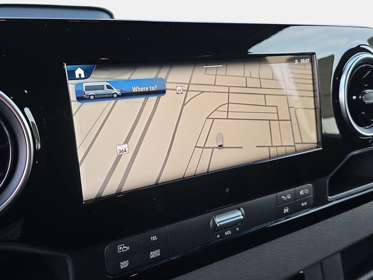 New 2025 Mercedes-Benz Sprinter 2500 image 21