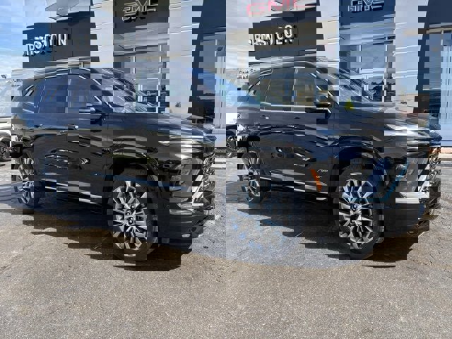 New 2026 Buick Enclave Avenir