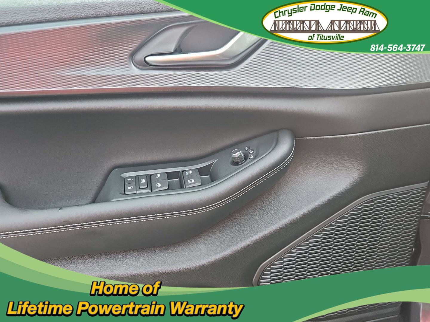 New 2025 Jeep Grand Cherokee Laredo X image 3