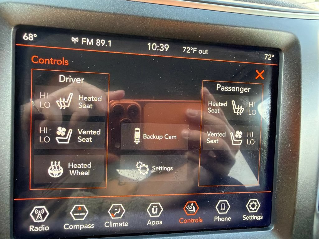 Used 2019 Jeep Cherokee Trailhawk AWD/4WD image 12