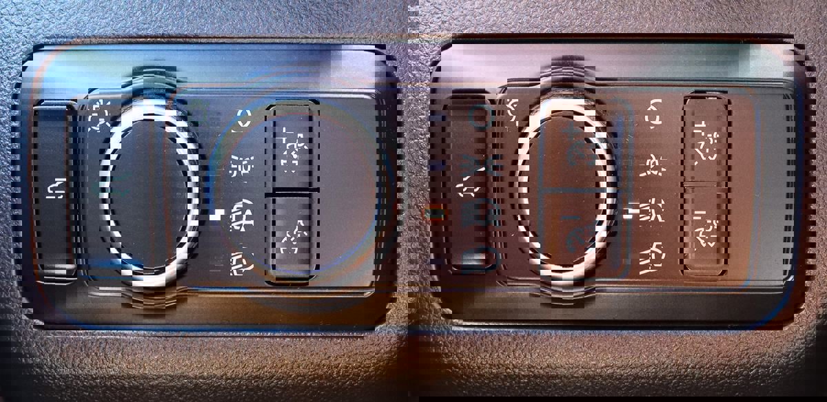 Used 2023 Ford Escape ST-Line image 42