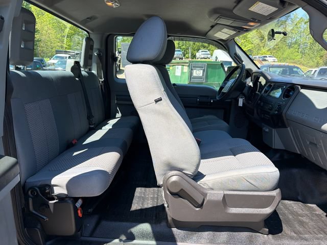 Used 2016 Ford F250 XL w/ XL Appearance Package AWD/4WD image 24