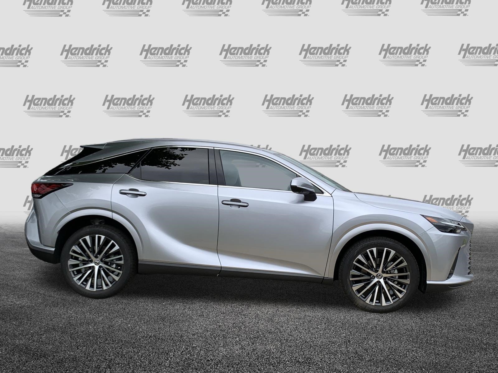 Used 2025 Lexus RX 350 Premium Plus w/ Accessory Package (Z1) FWD image 11