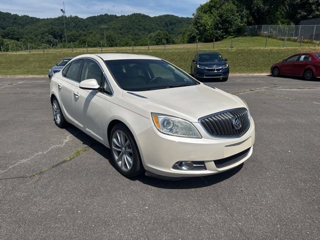 Used 2012 Buick Verano FWD image 2