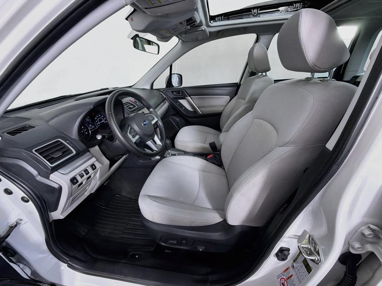 Used 2018 Subaru Forester 2.5i Premium AWD/4WD image 32