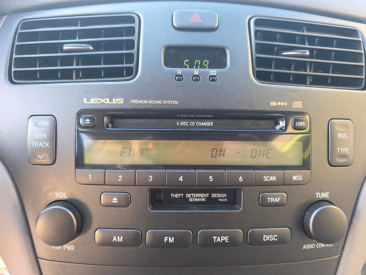 Used 2004 Lexus ES 330 image 43