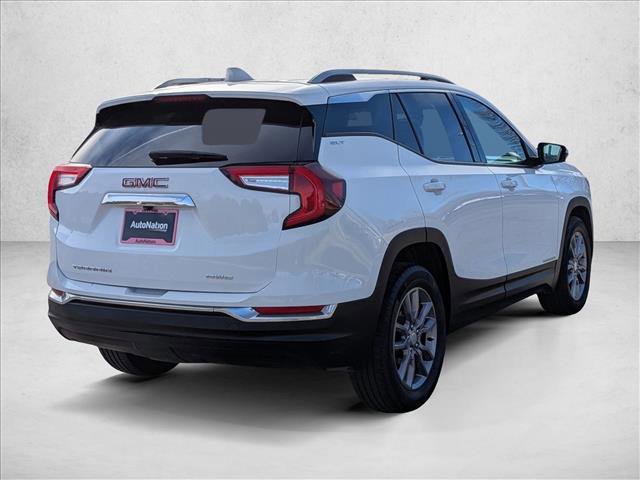 Used 2024 GMC Terrain SLT video 5