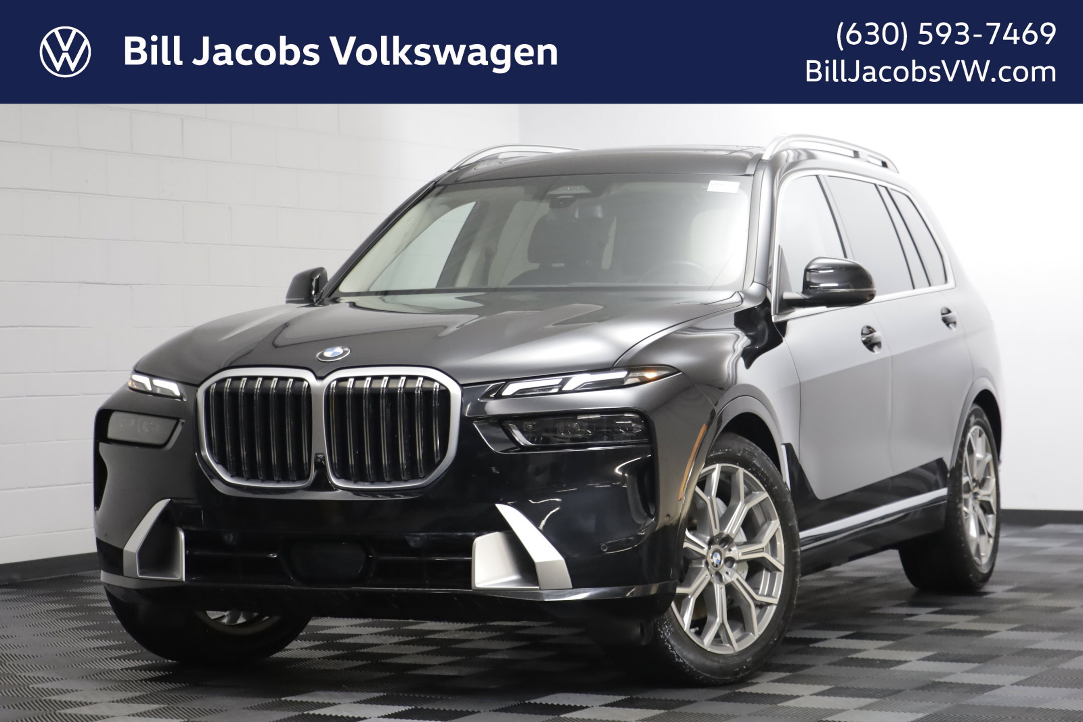 Used 2023 BMW X7 xDrive40i w/ Premium Package AWD/4WD image 1