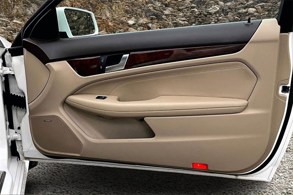 Used 2015 Mercedes-Benz C 250 Coupe image 20