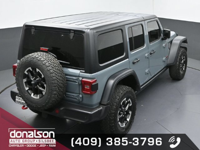 Used 2024 Jeep Wrangler Unlimited Rubicon w/ Safety Group AWD/4WD image 21