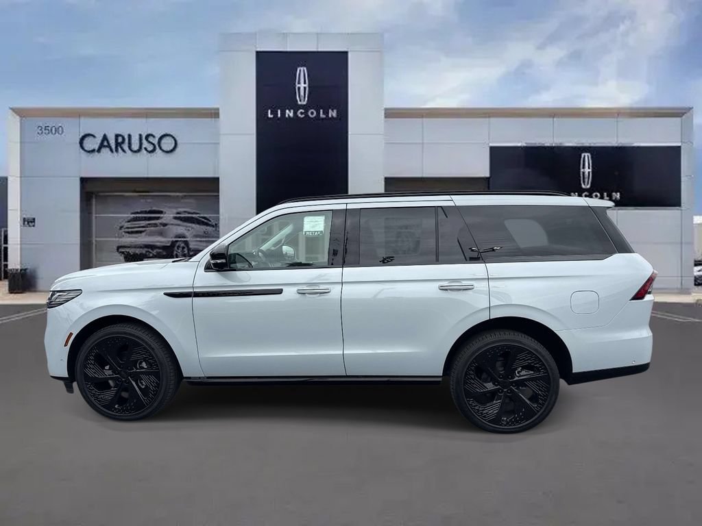New 2025 Lincoln Navigator Reserve AWD/4WD image 5