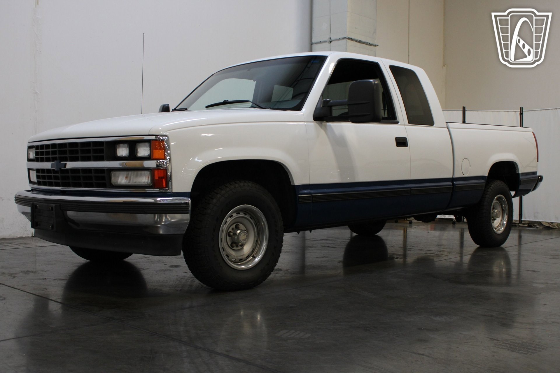 Used 1989 Chevrolet Silverado 1500 2WD Extended Cab image 21