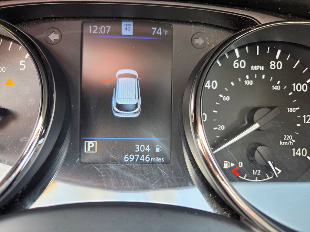 Used 2022 Nissan Rogue Sport SL AWD/4WD image 19