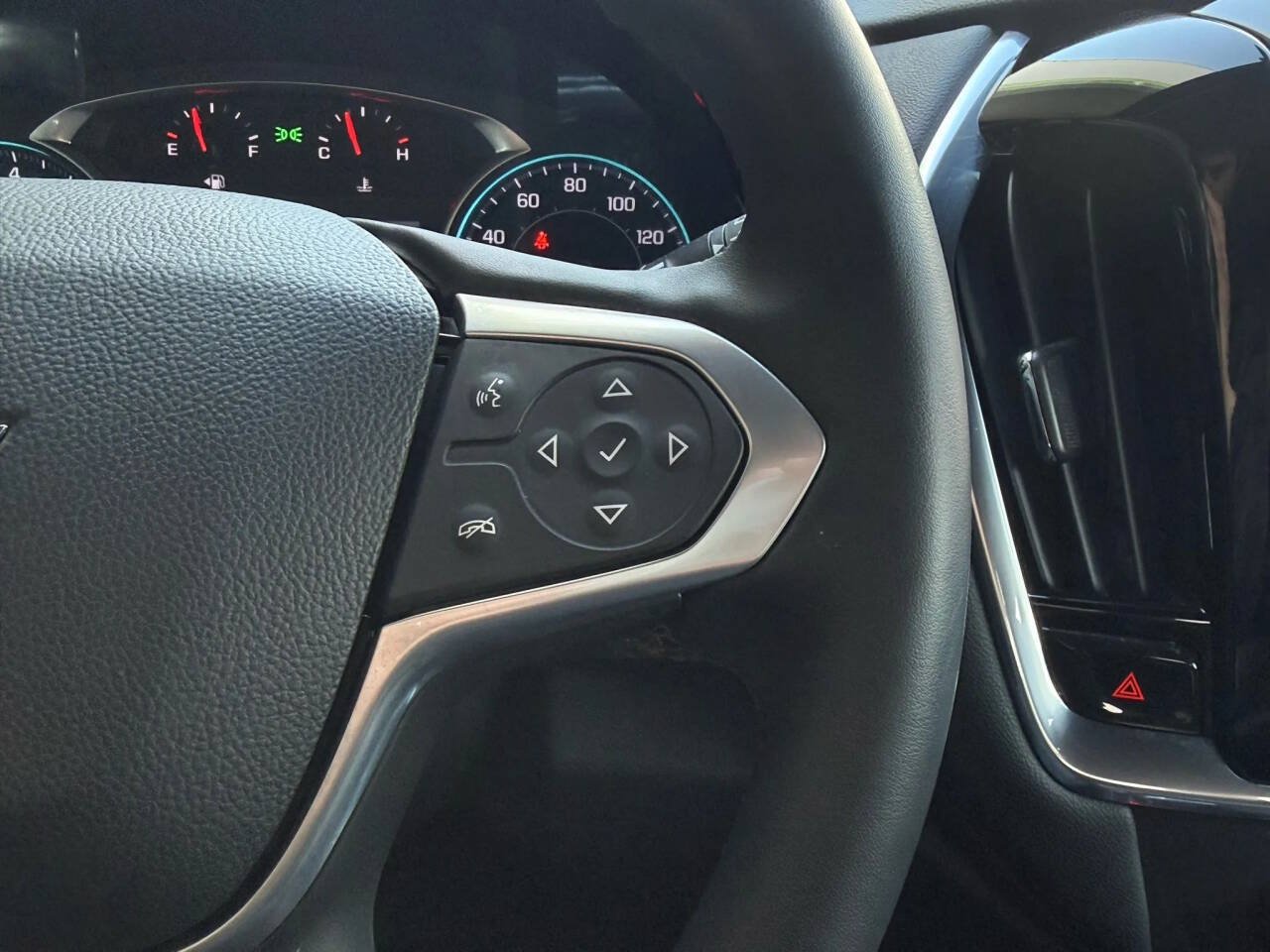 Used 2023 Chevrolet Traverse RS AWD/4WD image 33