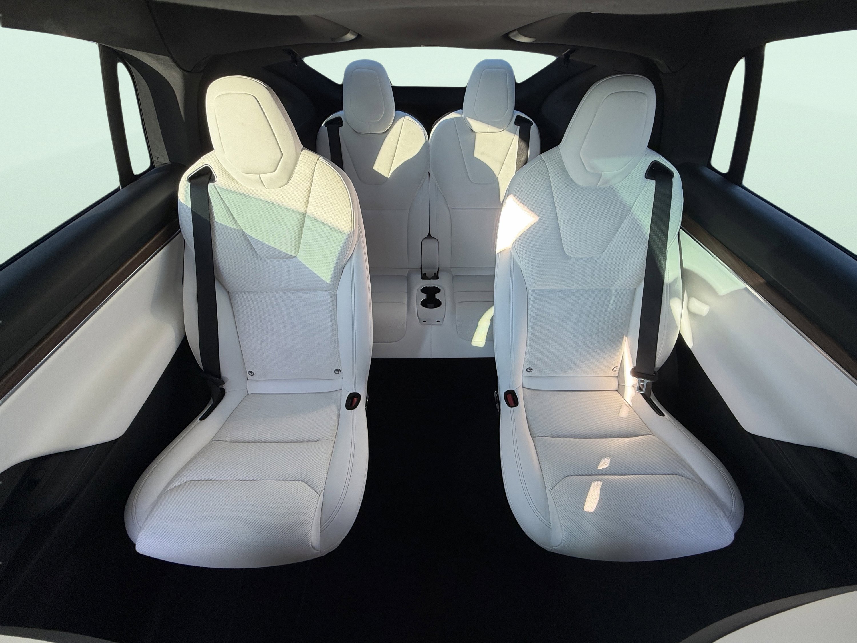 Used 2022 Tesla Model X image 88