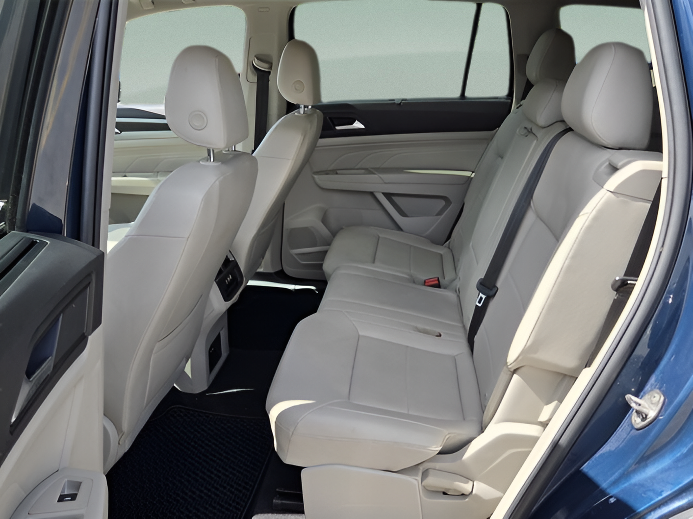 Used 2022 Volkswagen Atlas SE FWD image 10