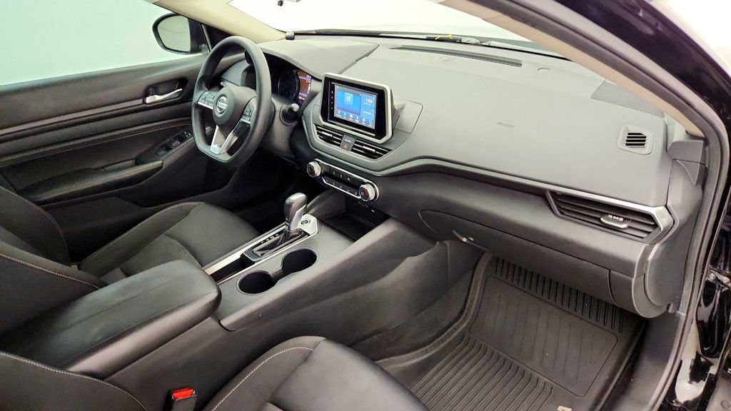 Used 2019 Nissan Altima 2.5 S FWD image 23