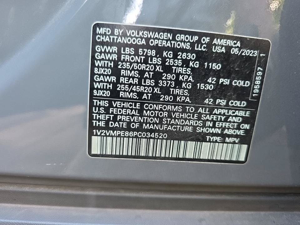 Used 2023 Volkswagen ID.4 Pro S RWD image 16