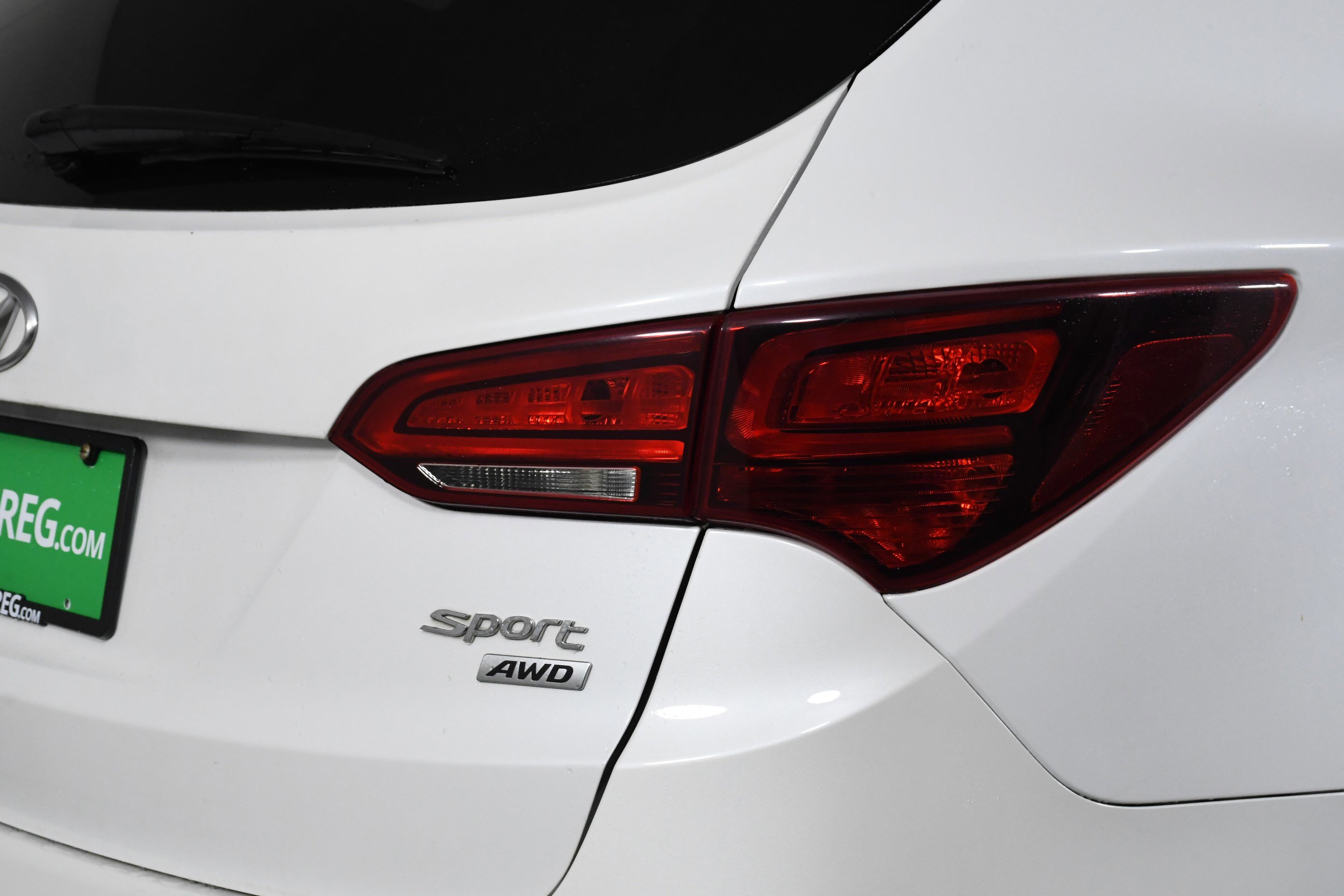 Used 2017 Hyundai Santa Fe Sport image 31