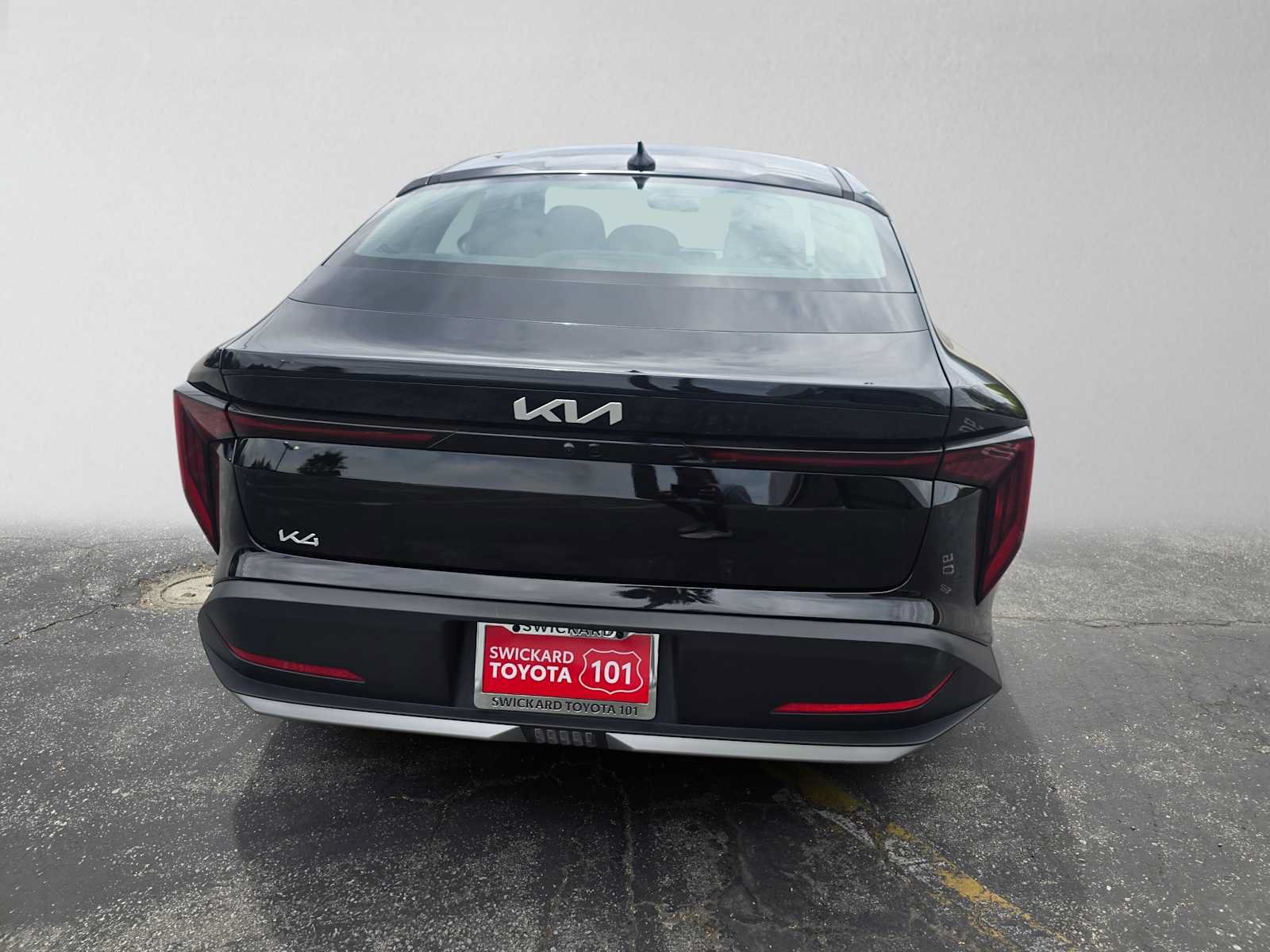 Used 2025 Kia K4 FWD image 4