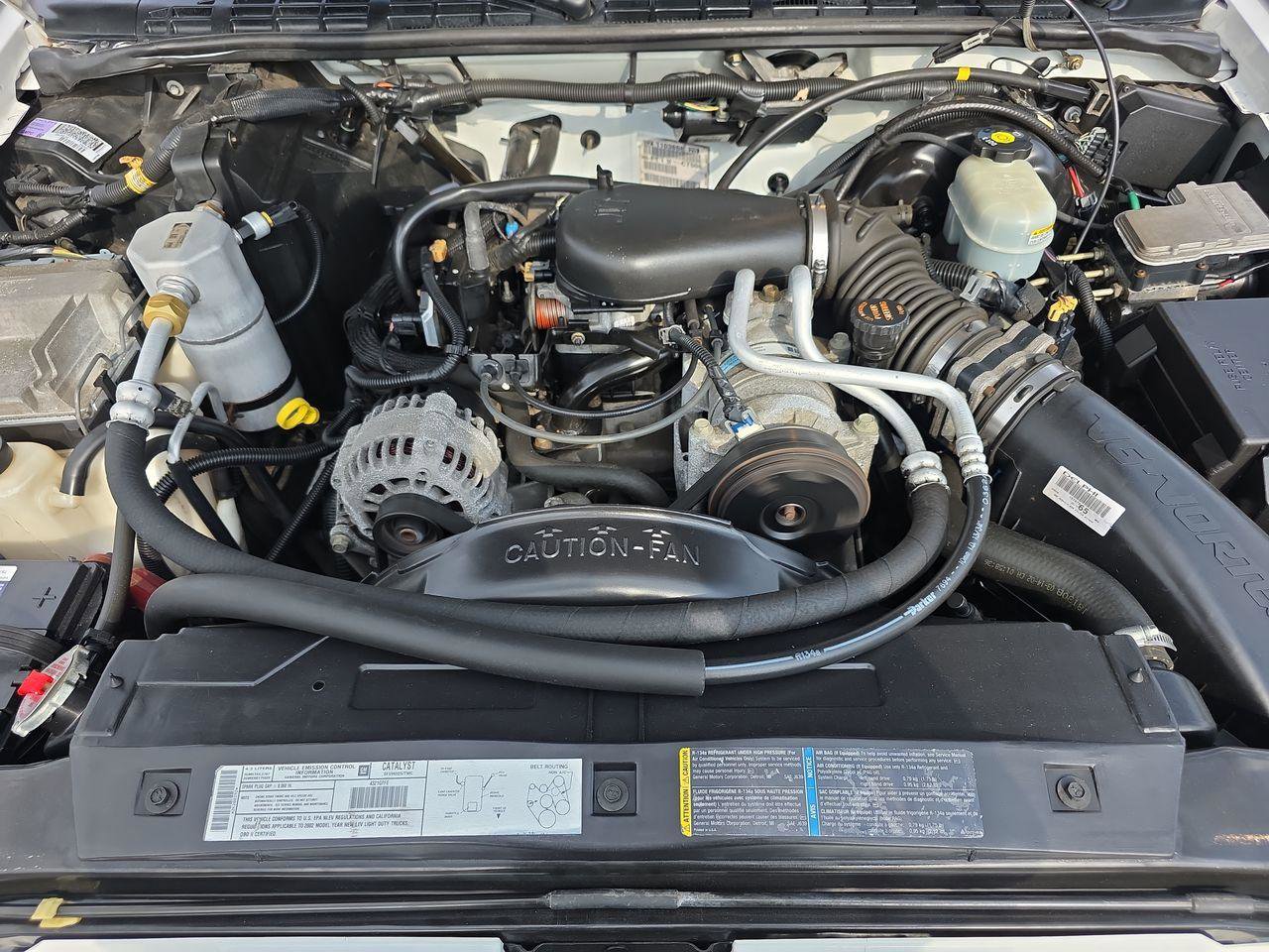 Used 2002 Chevrolet Blazer LS w/ Preferred Equipment Group image 13