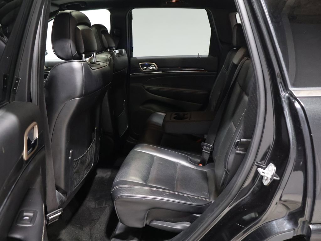 Used 2015 Jeep Grand Cherokee Overland w/ Advanced Technology Group image 20