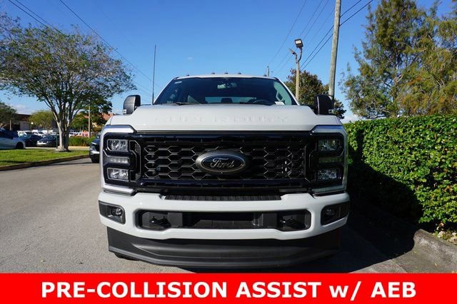 New 2026 Ford F350 XLT w/ XLT Premium Package AWD/4WD image 9