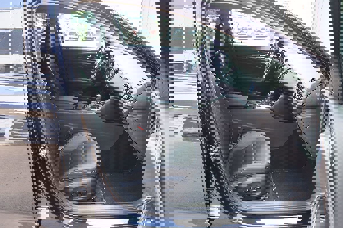 Used 2018 Buick Regal Essence w/ Driver Confidence Package #1 image 62