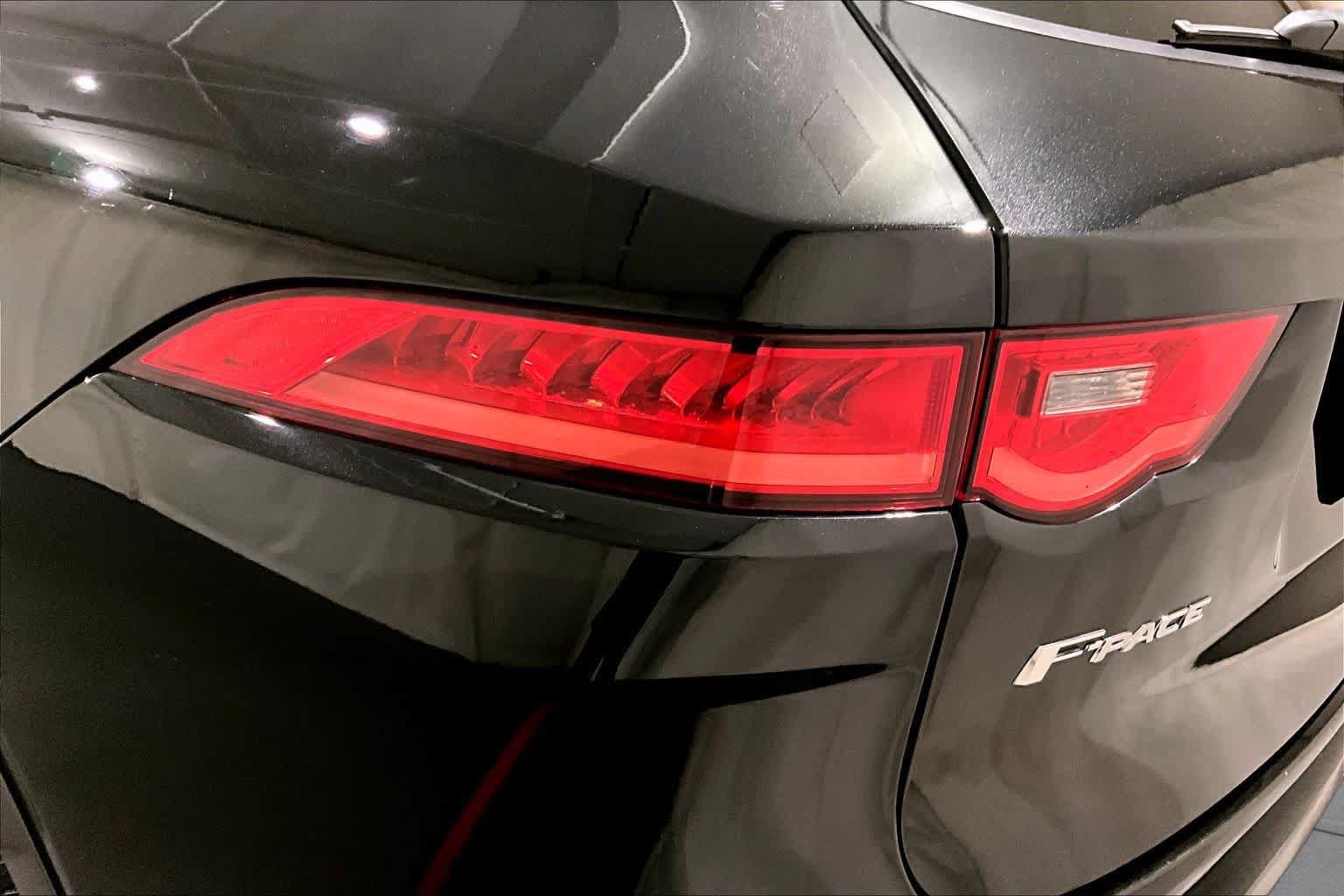 Used 2020 Jaguar F-PACE SVR AWD/4WD image 27