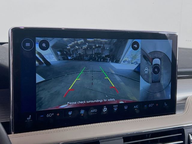 Used 2025 Lincoln Corsair AWD w/ Equipment Group 101A image 15