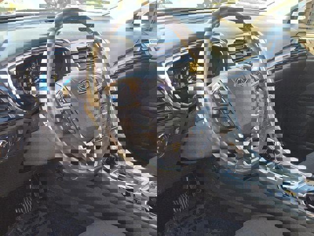 Used 2014 Ford Fusion SE image 20