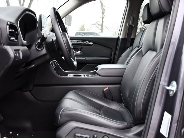 Used 2024 Honda Pilot EX-L image 9